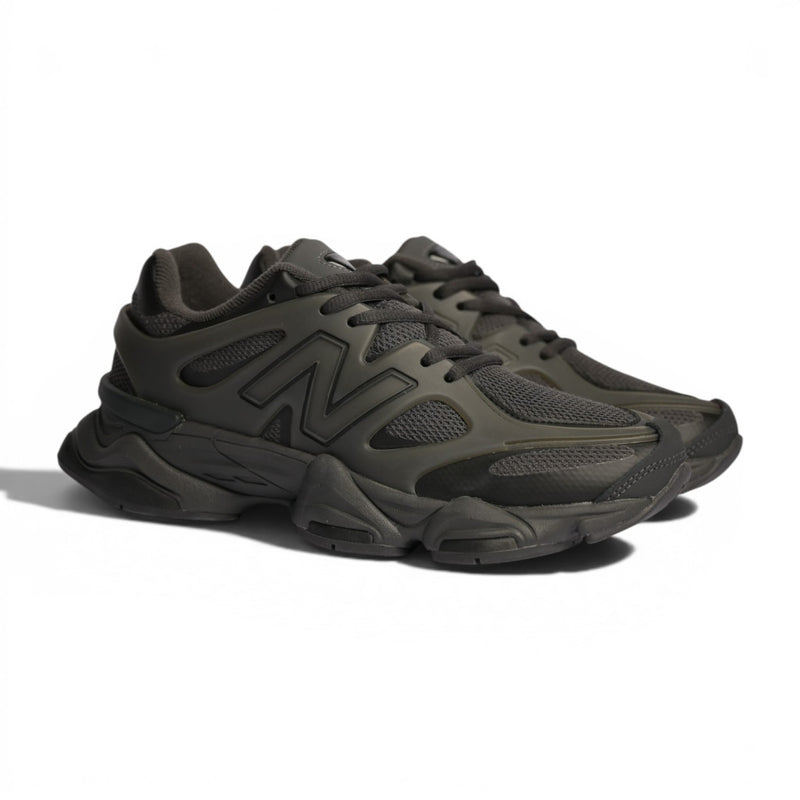 New Balance 9060 „Caged Black / Cement“