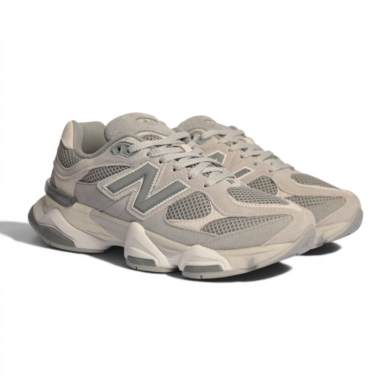 New Balance 9060 светлосиви