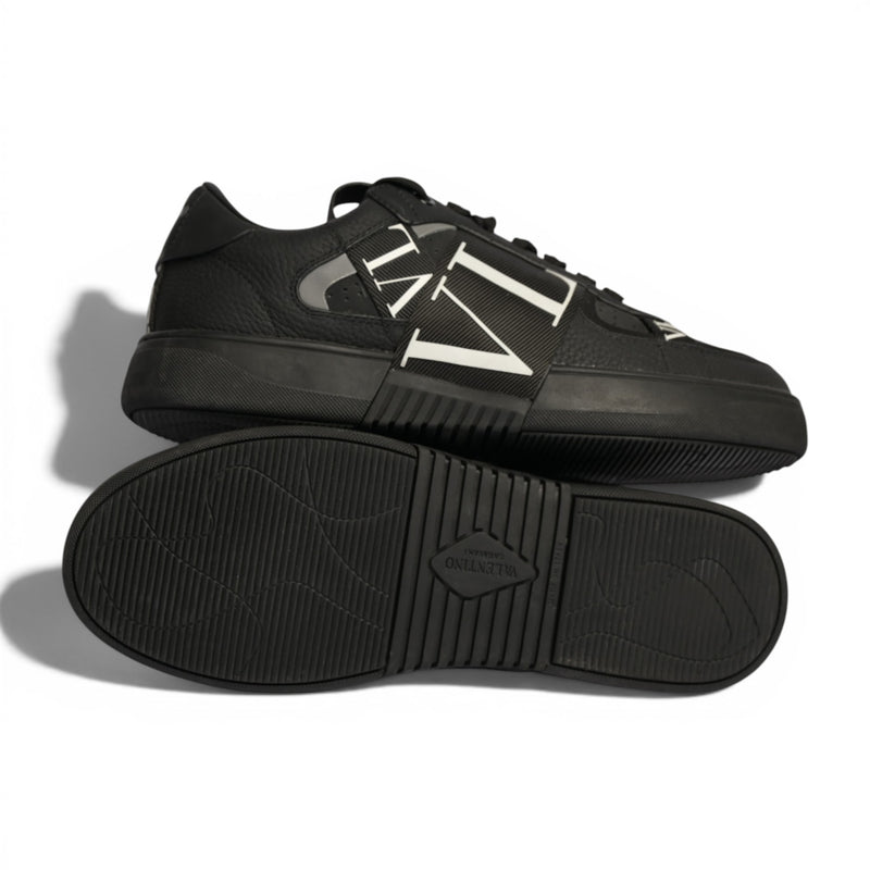 Valentino Low Top VL7N Sneakers