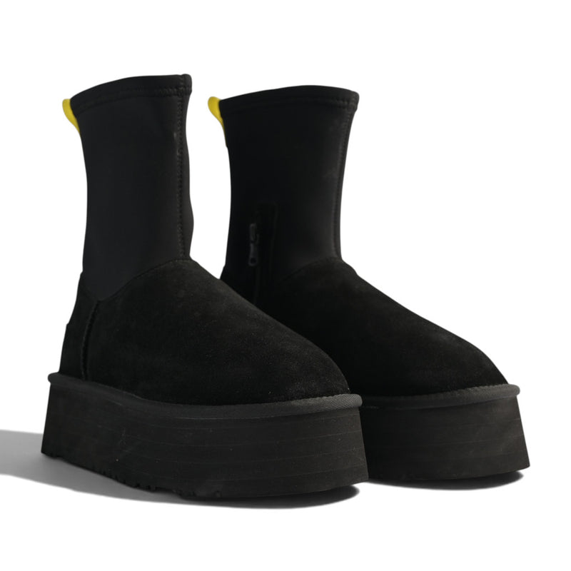 UGG Classic Dipper Boot black